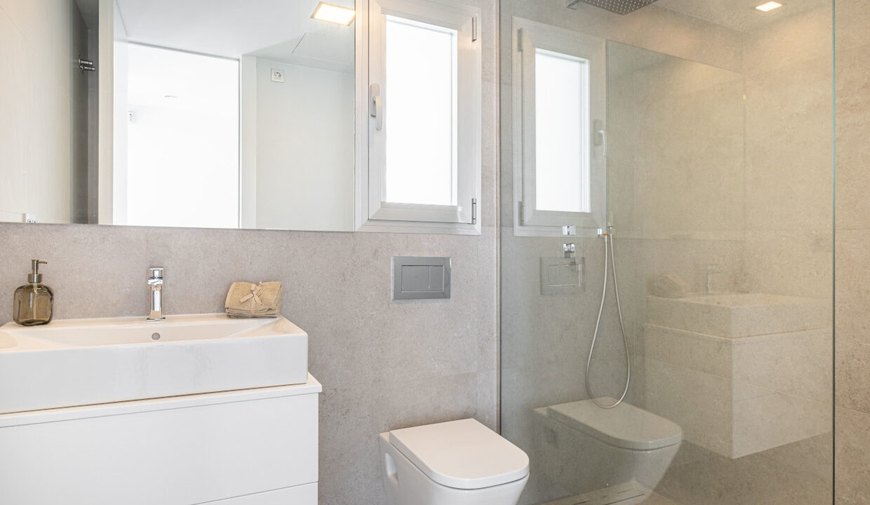 FOTO BAÑO 2-100