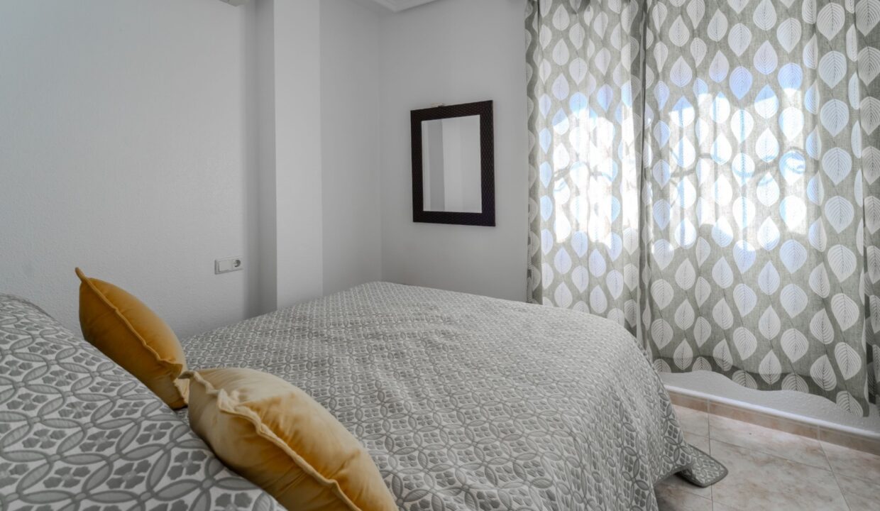 1 (5)