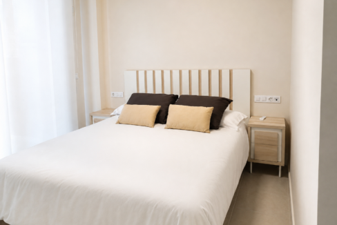 Master bedroom_1