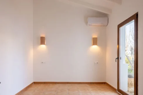 81645-54229918-1398265812.jpg