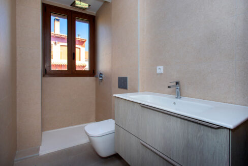 BAÑO 2