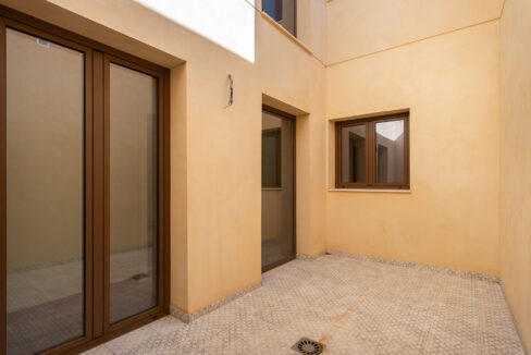 PATIO (2)
