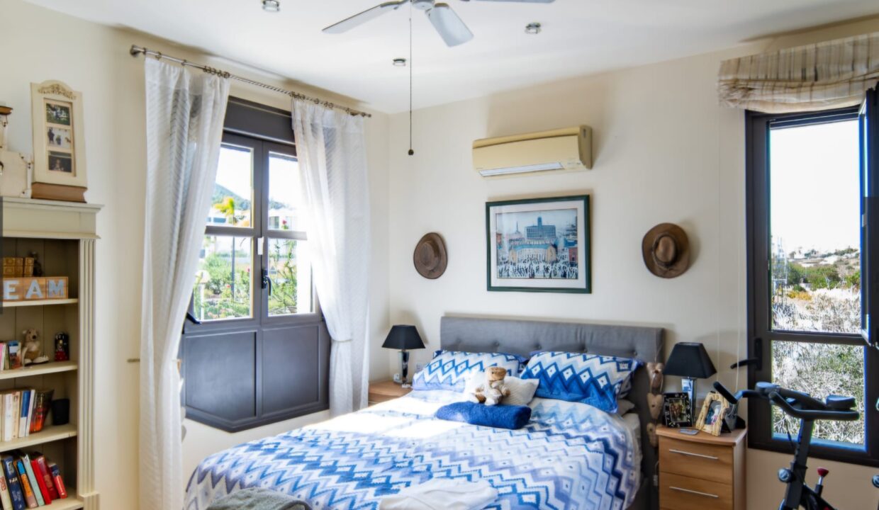 WhatsApp Image 2026-09-17 at 13.42.57